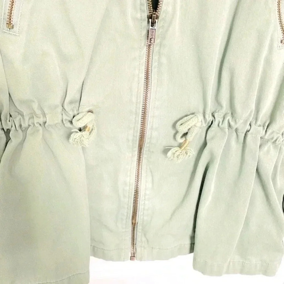 Cat & Jack Army Green Lightweight Jacket with Patches Girl’s Size Large - Picture 6 of 9